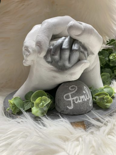 Gipshände Familie