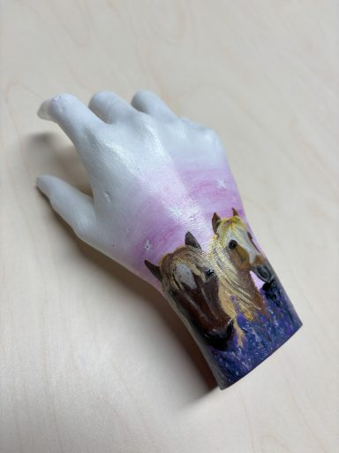 Kinderhand bemalt nach Wunsch